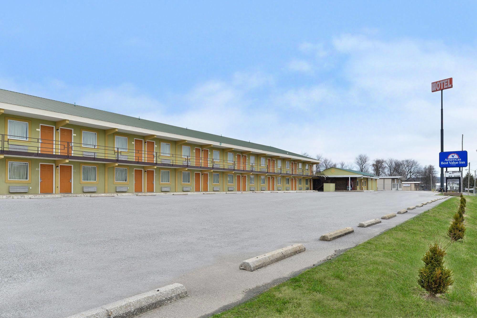 American Inn Princeton Экстерьер фото
